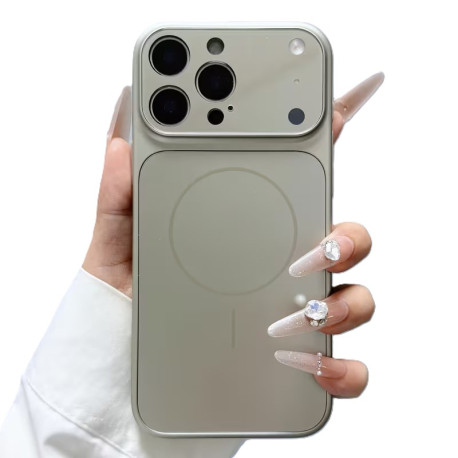 Накладка AG Glass slim fit cover Magnetic iPhone 16pro titanium